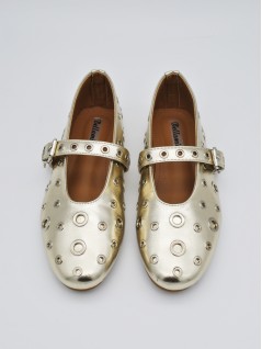 Sabrinas com Ilhós douradas