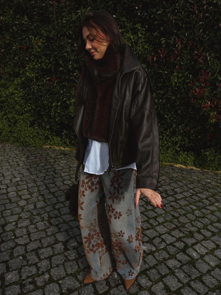 CALÇAS DE GANGA BALÃO COM...